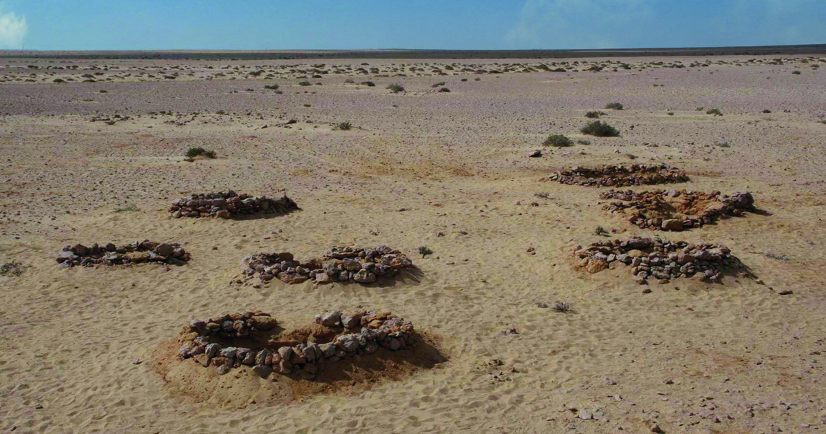 Centro di fuoco della Folgore a ridosso dei campi minati sulla line del fronte meridionale. Foto: Progetto El Alamein, 2011