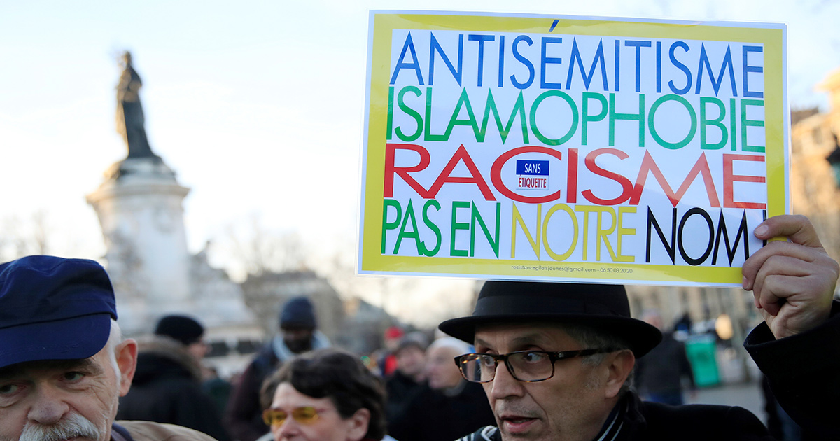 manifestazione contro il razzismo