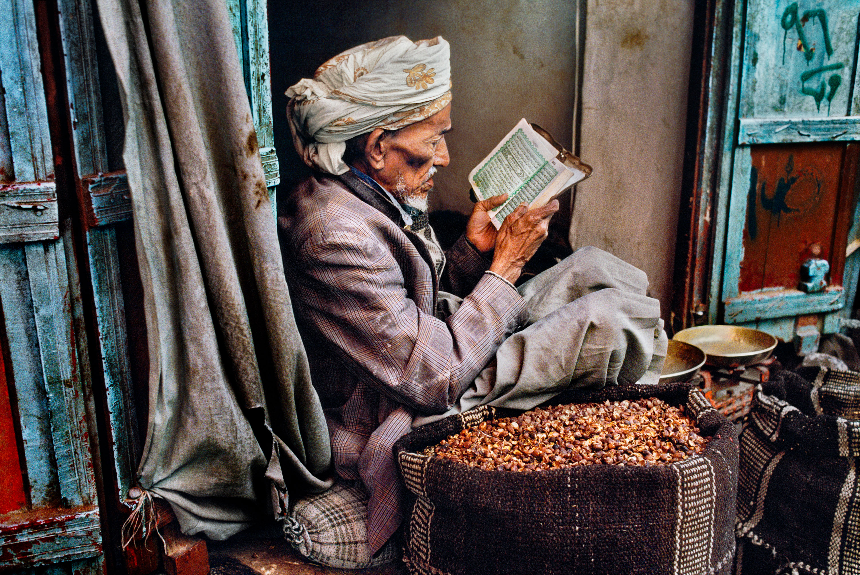 Steve McCurry, Sana’a, Yemen, 1997 © Steve McCurry