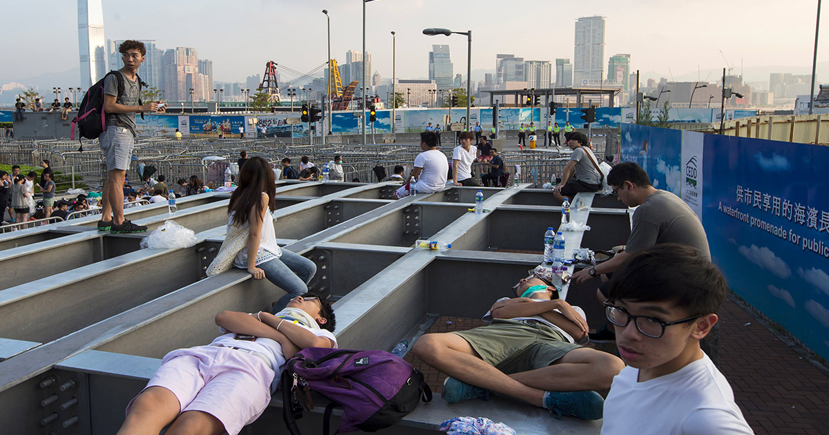 Hong Kong, studenti in protesta