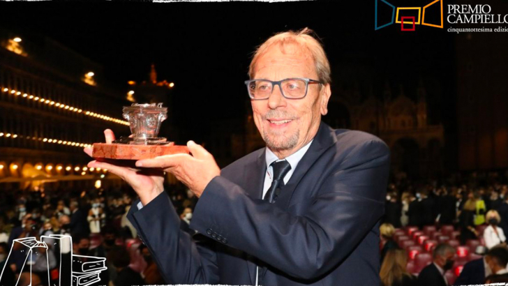 Remo Rapino durante la cerimonia di premiazione. Foto: Premio Campiello